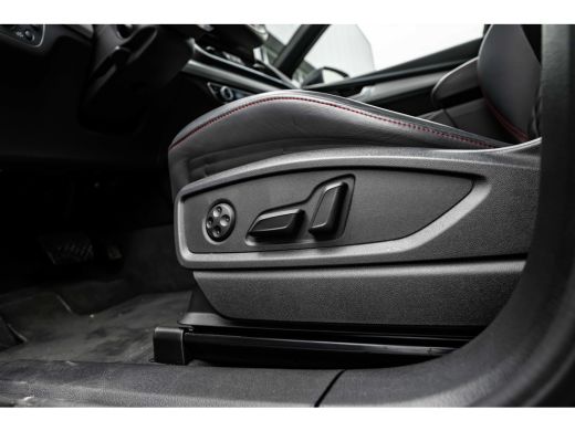 Audi Q5 50 TFSI e S edition Competition 299PK | Trekhaak | Luchtvering | Panorama Dak | Luxe Lederebekled... ActivLease financial lease