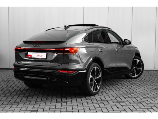 Audi Q6 e-tron S edition performance 100 kWh Panorama dak | Trekhaak | Elek. Stoel + geheugen | 360 camera | Led... ActivLease financial lease