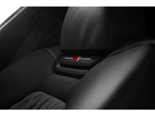 Audi Q6 e-tron S edition performance 100 kWh Panorama dak | Trekhaak | Elek. Stoel + geheugen | 360 camera | Led... ActivLease financial lease