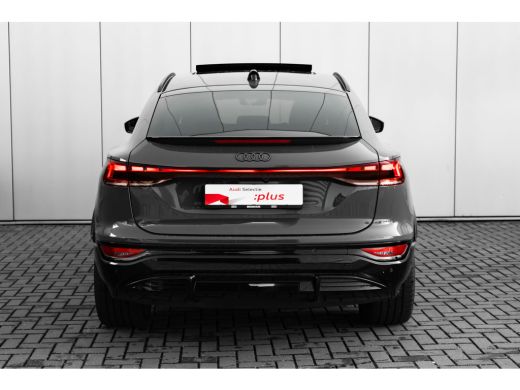Audi Q6 e-tron S edition performance 100 kWh Panorama dak | Trekhaak | Elek. Stoel + geheugen | 360 camera | Led... ActivLease financial lease