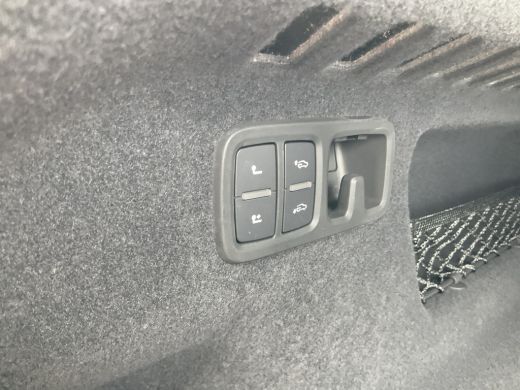 Audi RSQ8 4.0 TFSI RS quattro 640 Performance B&O-3D Pano Keramisch Carbon Massage BOMVOL!! ActivLease financial lease