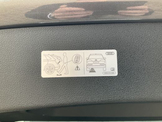 Audi RSQ8 4.0 TFSI RS quattro 640 Performance B&O-3D Pano Keramisch Carbon Massage BOMVOL!! ActivLease financial lease