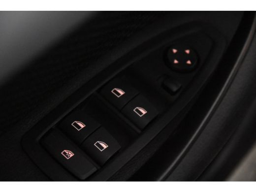 BMW X1 sDrive18i *1ste eigenaar*Navigatie*Standkachel*PDC* ActivLease financial lease