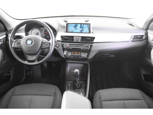 BMW X1 sDrive18i *1ste eigenaar*Navigatie*Standkachel*PDC* ActivLease financial lease