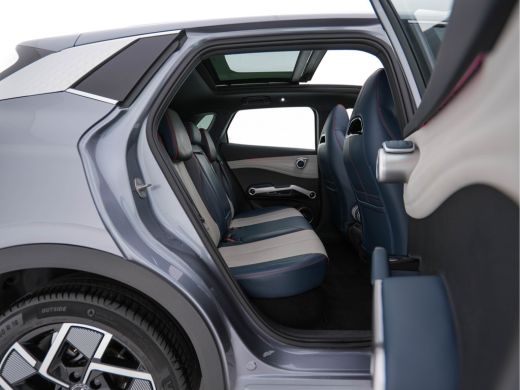 BYD ATTO 3 Comfort 60 kWh [ 3-Fase-11kW ] {SOH-92%} (INCL-BTW) *HEATPUMP | PANO | ADAPTIVE-CRUISE | LEATHER ... ActivLease financial lease