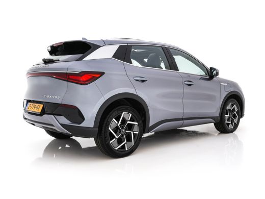 BYD ATTO 3 Comfort 60 kWh [ 3-Fase-11kW ] {SOH-92%} (INCL-BTW) *HEATPUMP | PANO | ADAPTIVE-CRUISE | LEATHER ... ActivLease financial lease