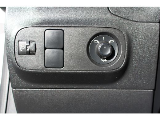 Citroën C3 1.2 PureTech Feel | Achterbank in delen neerklapbaar | Achteropkomend verkeer waarschuwing | Afwi... ActivLease financial lease