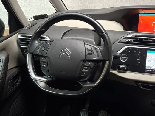 Citroën Grand C4 Spacetourer 1.2 PureTech Black Sport 7 Persoons (APPLE CARPLAY, GROOT NAVI, CAMERA, CLIMATE, STOELMASSAGE/VER... ActivLease financial lease