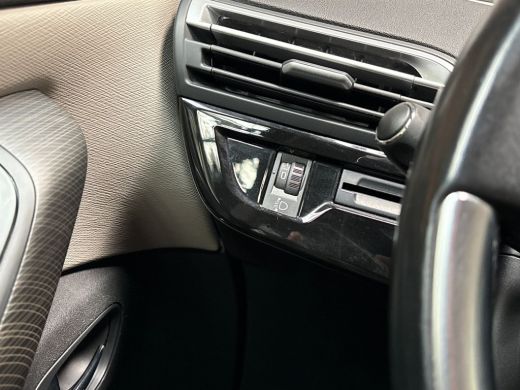 Citroën Grand C4 Spacetourer 1.2 PureTech Black Sport 7 Persoons (APPLE CARPLAY, GROOT NAVI, CAMERA, CLIMATE, STOELMASSAGE/VER... ActivLease financial lease