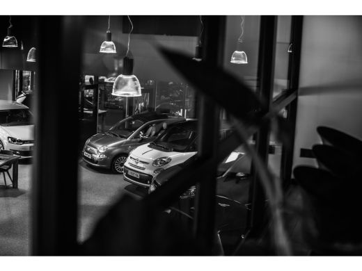 Citroën Grand C4 Spacetourer 1.2 PureTech Black Sport 7 Persoons (APPLE CARPLAY, GROOT NAVI, CAMERA, CLIMATE, STOELMASSAGE/VER... ActivLease financial lease