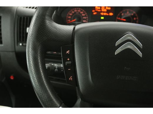 Citroën Jumper 2.2 BlueHDi 140PK 3.5t | Bakwagen | Laadklep | Airco | Camera | Cruise | Carplay | 3 Zits | Laadbak ActivLease financial lease