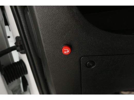 Citroën Jumper 2.2 BlueHDi 140PK 3.5t | Bakwagen | Laadklep | Airco | Camera | Cruise | Carplay | 3 Zits | Laadbak ActivLease financial lease