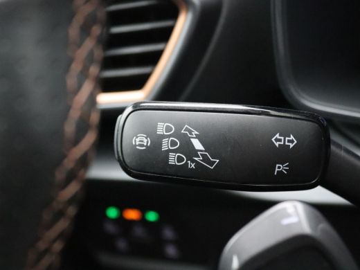CUPRA Formentor 1.4 e-Hybrid Adrenaline 204PK DSG Panoramadak, Elektrische Achterklep, Achteruitrijcamera, Keyles... ActivLease financial lease