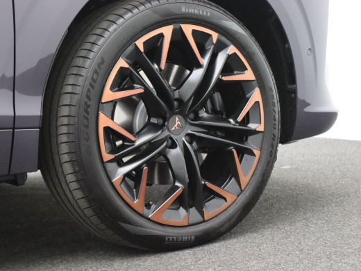 CUPRA Terramar 1.5 TSI e-Hybrid VZ Performance 272PK DSG Pano-Schuifdak, Trekhaak, 20" LM Velgen, Matrix-LED Ver... ActivLease financial lease