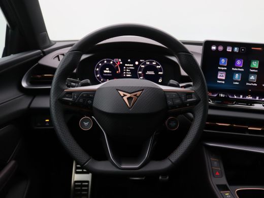 CUPRA Terramar 1.5 TSI e-Hybrid VZ Performance 272PK DSG Pano-Schuifdak, Trekhaak, 20" LM Velgen, Matrix-LED Ver... ActivLease financial lease