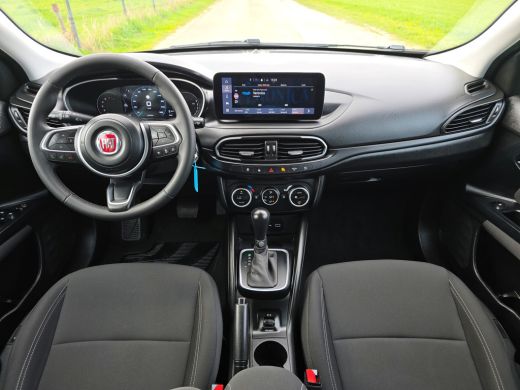 Fiat Tipo Stationwagon 1.5 Hybrid City - 150 Pk - PHEV - Navi - ParkeerCamera ActivLease financial lease