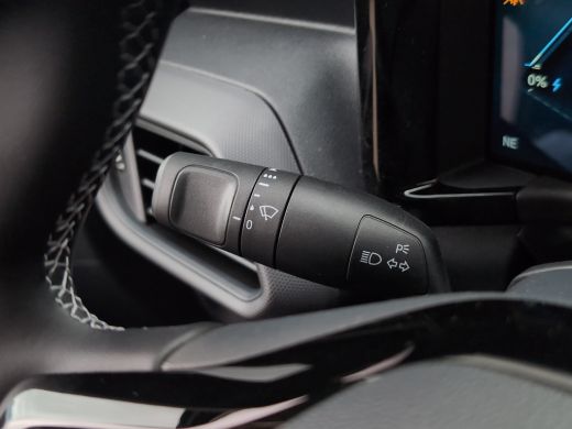 Ford E-Transit Courier Limited 44 kWh | Winterpack | Adap. Cruise Control | CarPlay | Trekhaak | | Buitenspiegels elektr... ActivLease financial lease