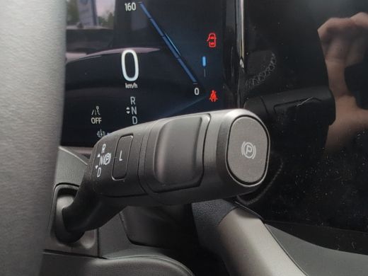 Ford E-Transit Courier Limited 44 kWh | Winterpack | Adap. Cruise Control | CarPlay | Trekhaak | | Buitenspiegels elektr... ActivLease financial lease