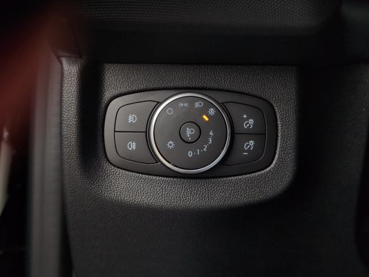 Ford E-Transit Courier Limited 44 kWh | Winterpack | Adap. Cruise Control | CarPlay | Trekhaak | | Buitenspiegels elektr... ActivLease financial lease