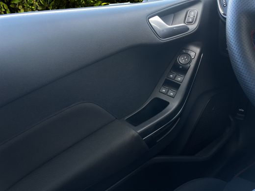 Ford Fiesta 1.0 EcoBoost Hybrid ST-Line X | Camera | B&O audio | Stuur/stoelverwarming ActivLease financial lease