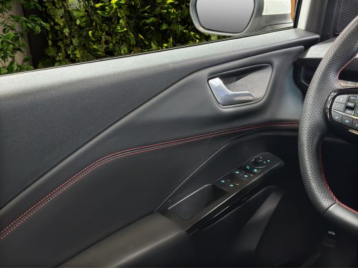 Ford Puma 1.0 EcoBoost Hybrid ST-Line X Automaat | 360 Camera | Panoramadak | Adaptive Cruise | Stuur/stoel... ActivLease financial lease