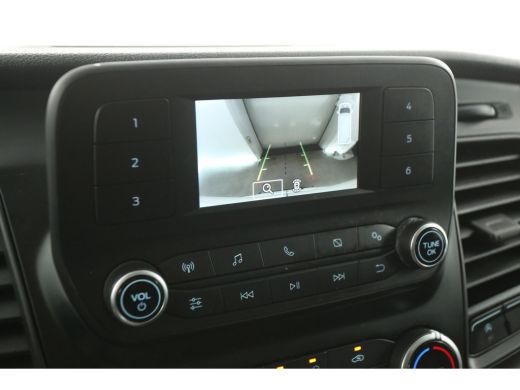 Ford Transit 2.0 TDCI L3H3 | Airco | Camera | Cruise | 3 Zits | Parkeersensoren ActivLease financial lease