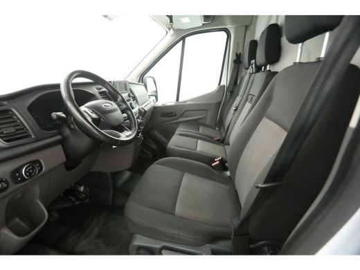 Ford Transit 2.0 TDCI L3H3 | Airco | Camera | Cruise | 3 Zits | Parkeersensoren ActivLease financial lease