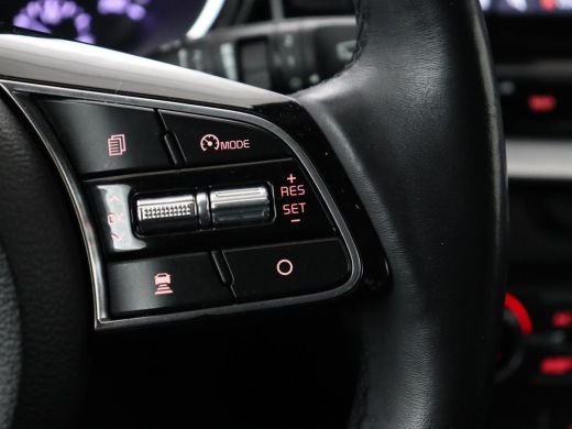 Kia Ceed 1.6 GDI PHEV DynamicPlusLine | Trekhaak | Stoelverwarming | Adaptive cruise | Camera | Carplay | ... ActivLease financial lease