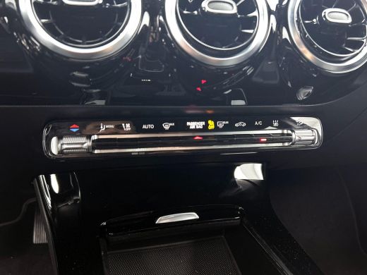 Mercedes-Benz A-Klasse 250 e Black Line WIDE-SCREEN | NAVI | STOF-LEDER ActivLease financial lease