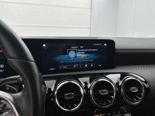Mercedes-Benz A-Klasse 250 e Black Line WIDE-SCREEN | NAVI | STOF-LEDER ActivLease financial lease