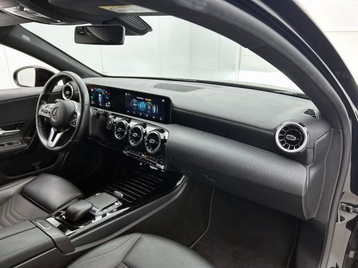 Mercedes-Benz A-Klasse 250 e Black Line WIDE-SCREEN | NAVI | STOF-LEDER ActivLease financial lease