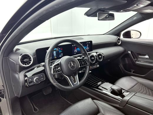 Mercedes-Benz A-Klasse 250 e Black Line WIDE-SCREEN | NAVI | STOF-LEDER ActivLease financial lease