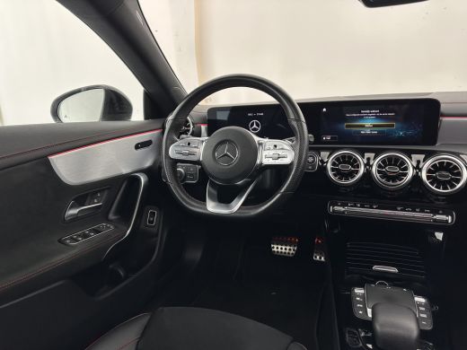 Mercedes-Benz CLA Shooting Brake 200 d AMG-Sportpack Business Solution (INCL-BTW) *PANO | DISTRONIC | LEATHER-MICRO... ActivLease financial lease