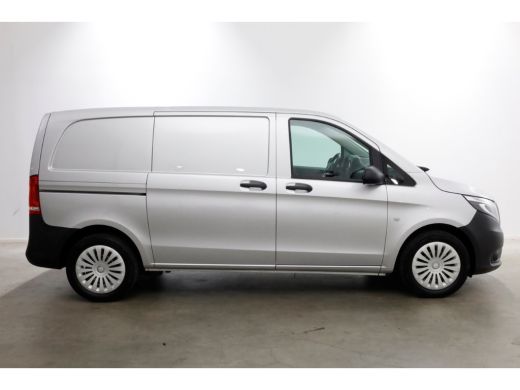 Mercedes-Benz Vito 114 CDI 136pk Compact 9G Automaat 2x Schuifdeur/LED/Camera/Inrichting 11-2022 ActivLease financial lease