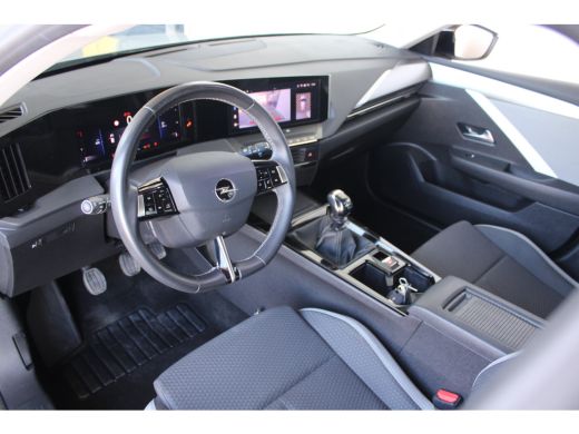 Opel Astra Sports Tourer 1.2 Turbo | Afneembare trekhaak | Achteruitrijcamera | LED koplampen | Cruise contr... ActivLease financial lease