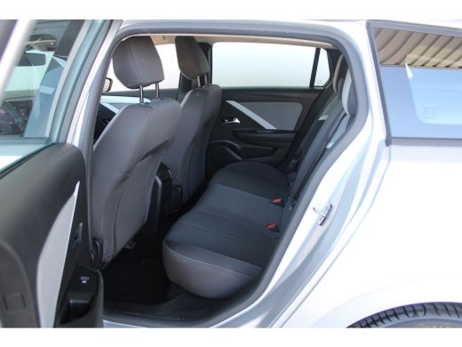 Opel Astra Sports Tourer 1.2 Turbo | Afneembare trekhaak | Achteruitrijcamera | LED koplampen | Cruise contr... ActivLease financial lease