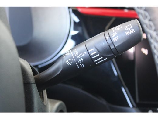 Opel Corsa 1.2 GS Line | Apple carplay & Android auto | Parkeersensoren voor en achter | Cruise control | ActivLease financial lease