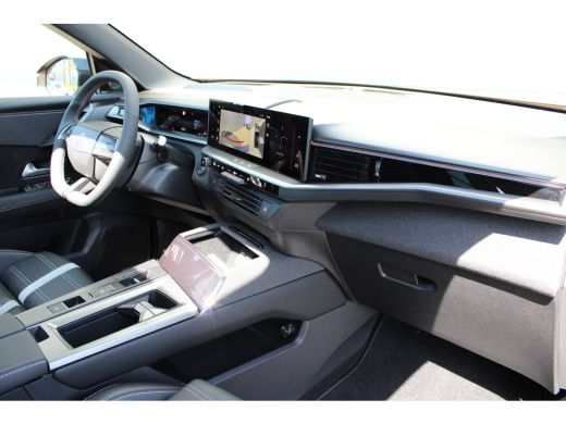 Opel Grandland 1.6 Turbo Plug-in-Hybrid GS | Automaat | Navigatie | Panorama/schuifdak | Lederen bekleding | Foc... ActivLease financial lease