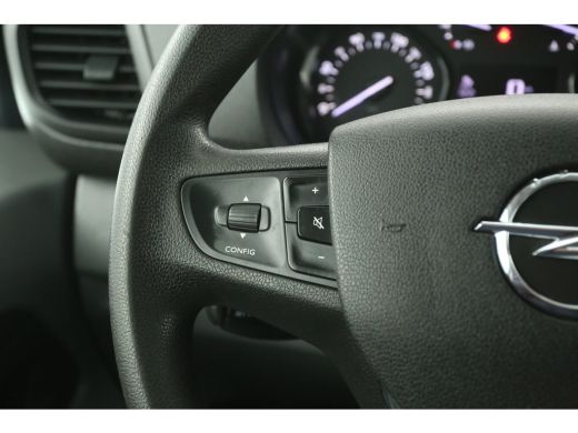 Opel Vivaro 2.0 CDTI L3H1 | Airco | Cruise | Camera | 3 Zits | Trekhaak | Carplay | Parkeersens. ActivLease financial lease