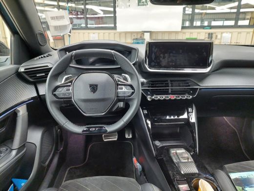 Peugeot 2008 1.2 Hybrid 145 GT | Automaat | Navigatie | Camera voor + achter | Massage | Stoelverwarming | Ada... ActivLease financial lease