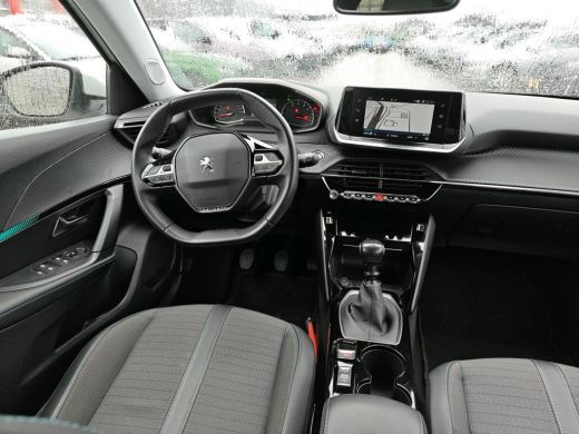 Peugeot 2008 1.2 PureTech Allure Pack | Navigatie | Camera | Trekhaak | NL auto | Apple carplay | Keyless | Bl... ActivLease financial lease