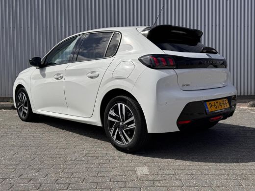 Peugeot 208 1.2 100PK Allure Automaat | Camera | Navigatie | Apple Carplay / Android Auto | Cruise Control | ... ActivLease financial lease