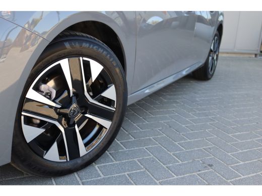 Peugeot 208 1.2 PureT. 100PK Allure Carplay-android/Parkeerhulp/Cruise-control ActivLease financial lease