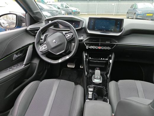 Peugeot 208 1.2 PureTech 130pk GT | Automaat | Navigatie | Camera | Panoramadak | NL auto | 1e Eigenaar | 31... ActivLease financial lease