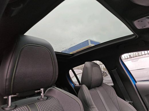 Peugeot 208 1.2 PureTech 130pk GT | Automaat | Navigatie | Camera | Panoramadak | NL auto | 1e Eigenaar | 31... ActivLease financial lease