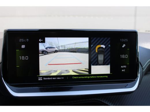 Peugeot 208 1.2 PureTech GT Pack | Navigatie | Camera | Panoramadak | Full LED | Alcantara | NL auto | Apple ... ActivLease financial lease