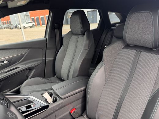 Peugeot 3008 1.6 HYbrid 225 PK Allure | Camera | Navigatie | Keyless | Cruise Control | | Cruise control | DAB... ActivLease financial lease