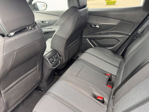 Peugeot 3008 1.6 HYbrid 225 PK Allure | Camera | Navigatie | Keyless | Cruise Control | | Cruise control | DAB... ActivLease financial lease