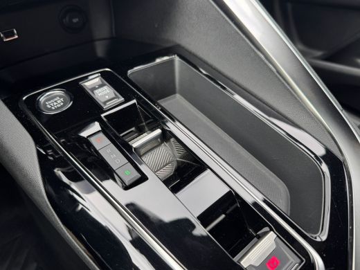 Peugeot 3008 1.6 HYbrid 225 PK Allure | Camera | Navigatie | Keyless | Cruise Control | | Cruise control | DAB... ActivLease financial lease