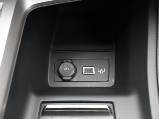 Peugeot 408 1.2 Hybrid 145 e-DCS6 Allure Cruise Control Adaptief | 19" Lichtmetalen Velgen | Navigatie | Came... ActivLease financial lease